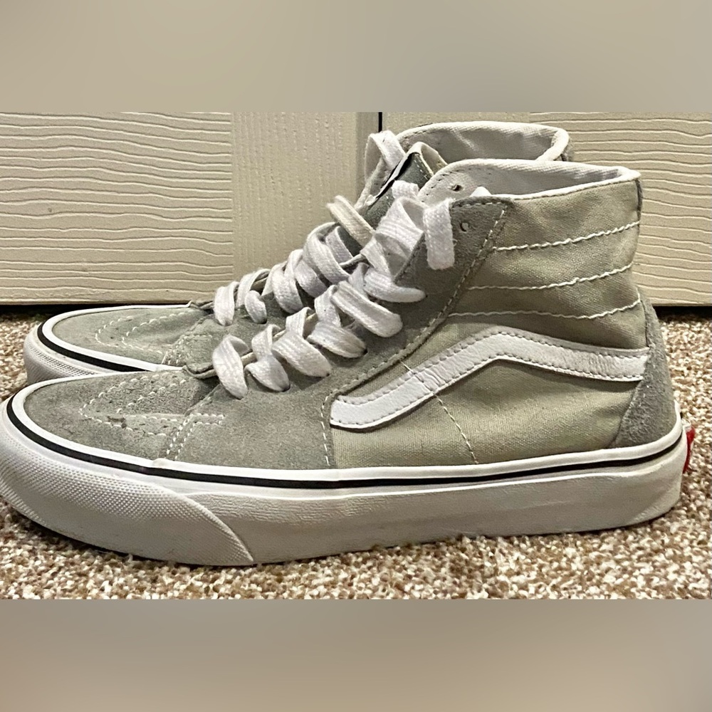 Vans SK8 Hi Women's Size 7 Taupe High Top Unisex Punk Skate